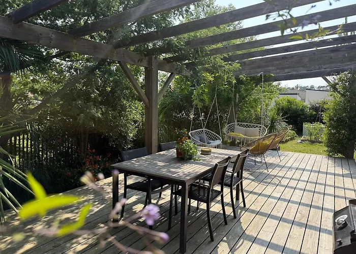 Maison Des Conches Vila